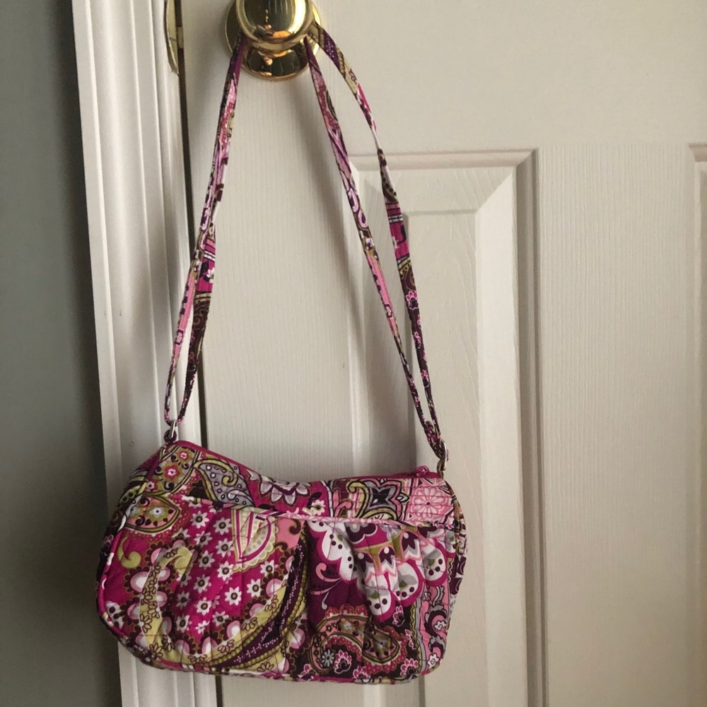 🌺Vera Bradley Hobo bag🌺 (Vera Berry Paisley) - Picture 4 of 11
